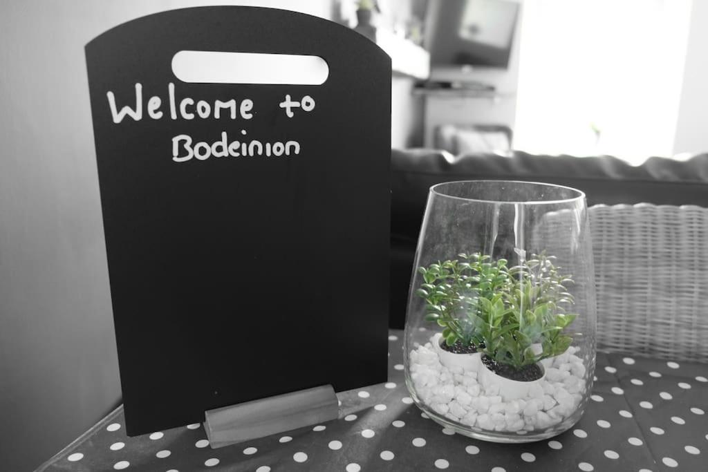 הוילה נפין Bodeinion מראה חיצוני תמונה